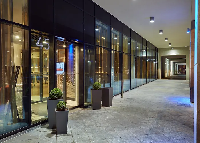 Holiday Inn Express - Berlin - Alexanderplatz, an IHG Hotel